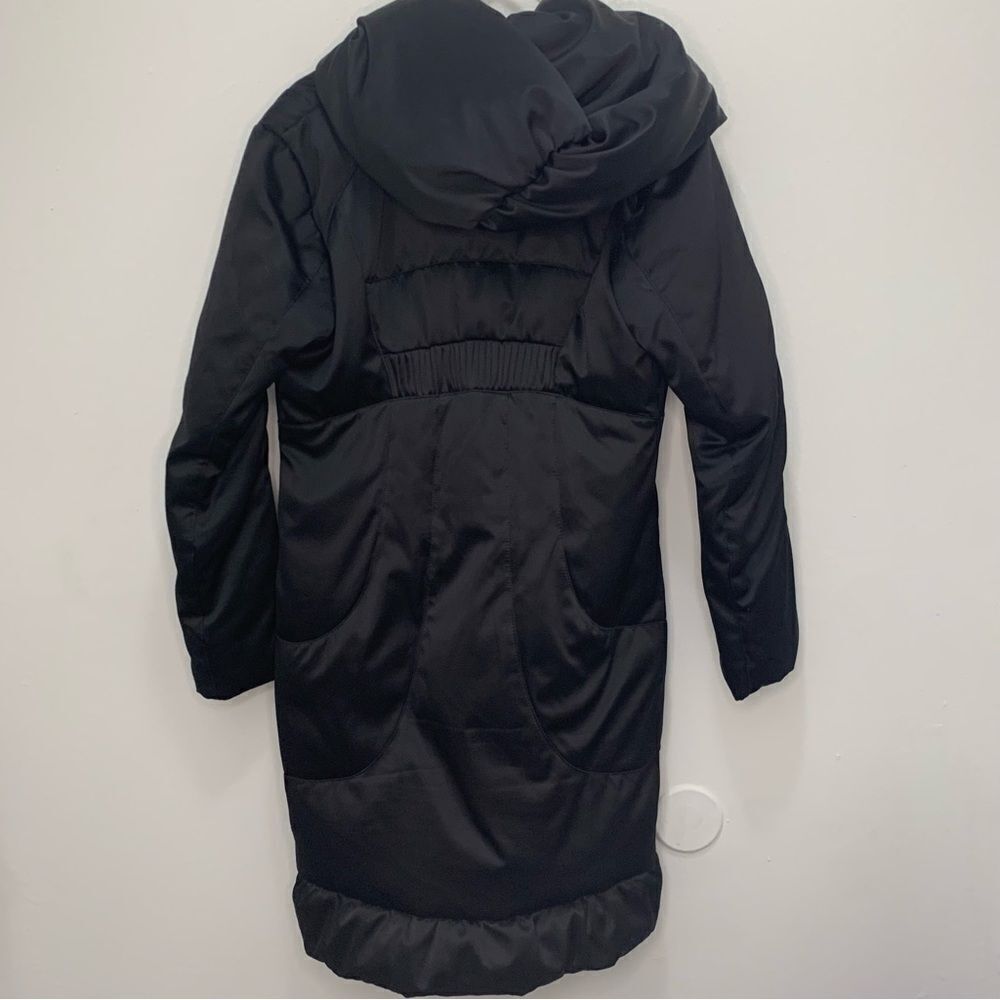 Elie Tahari Long Black Puffer Jacket - Picture 2 of 16